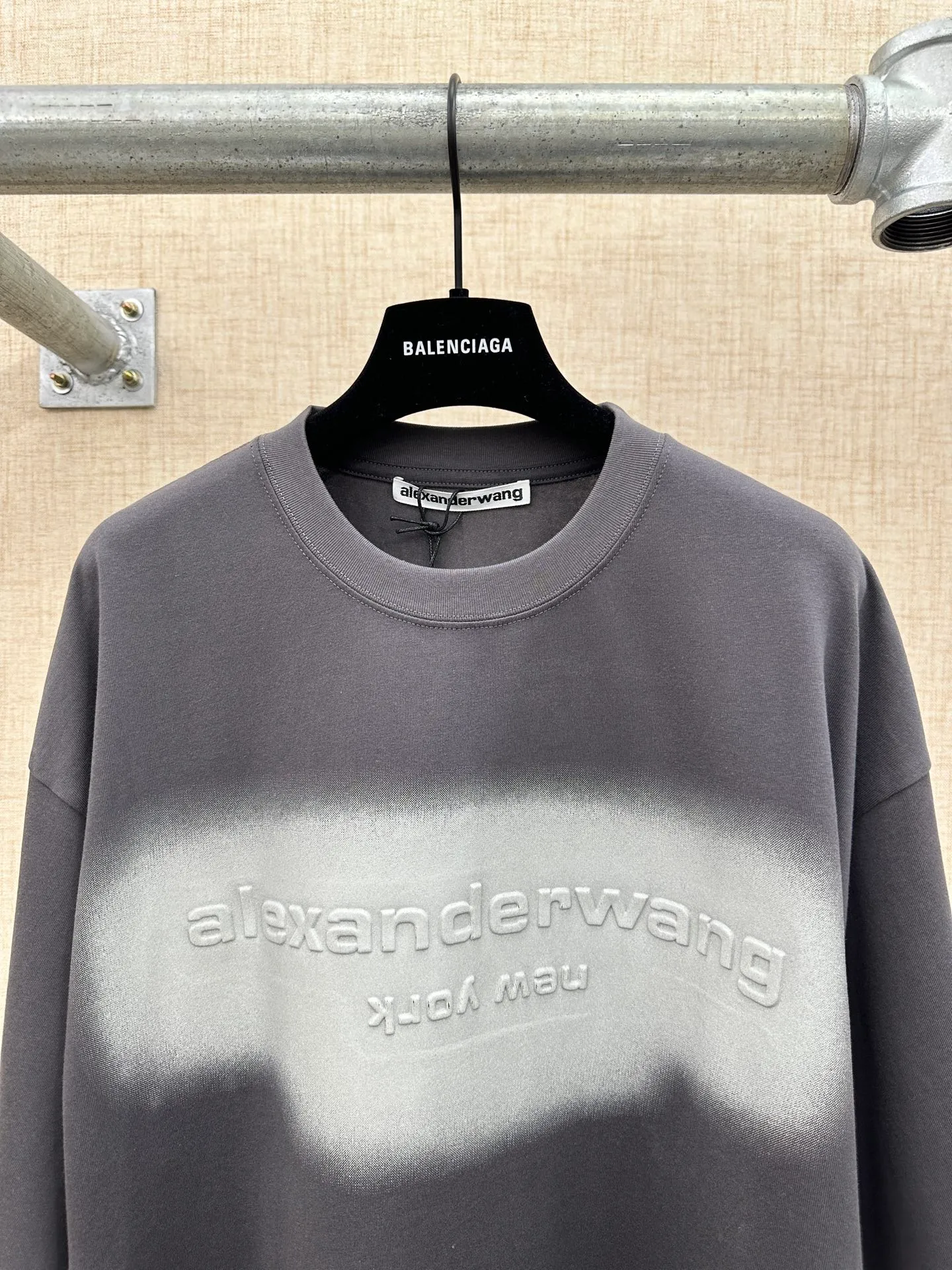 alexanderwang/ halo T 2026ss Series New Arrival ， ， logo， ， 100% alexanderwang ， 、 ， 。 Sizes：S、M、L、XL、